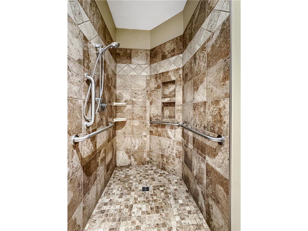 500 Shoreacres Court SW Bemidji MN 56601 - Irving 7090786 image12