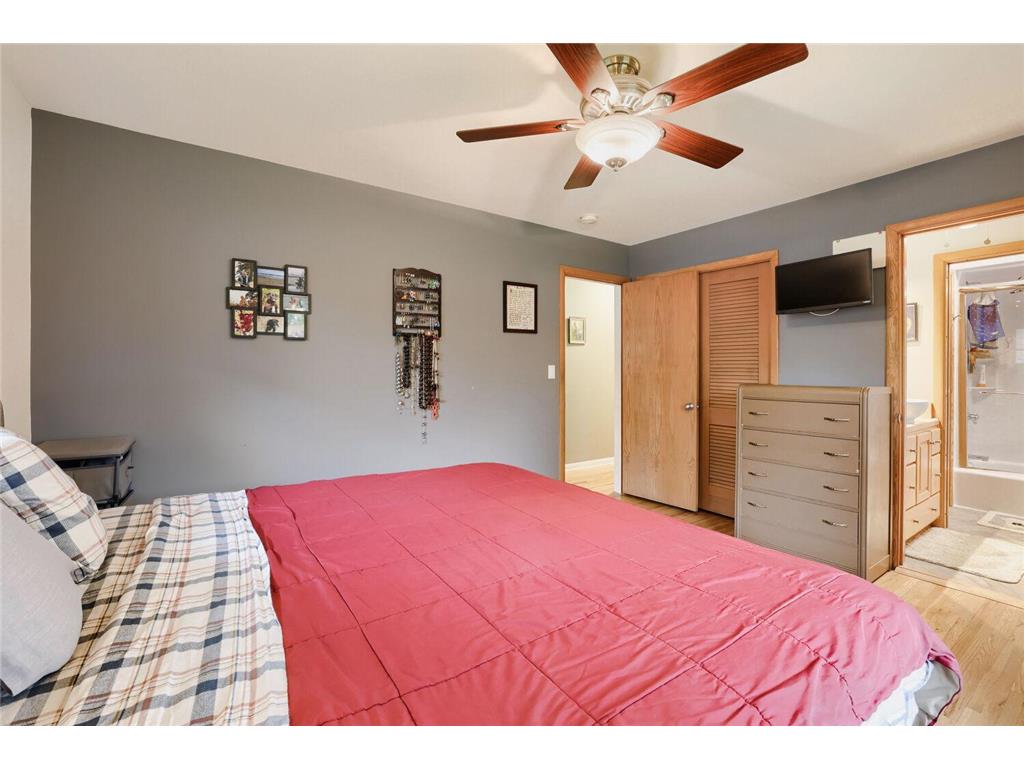 500 Sumter Avenue S Golden Valley MN 55426 7077661 image11