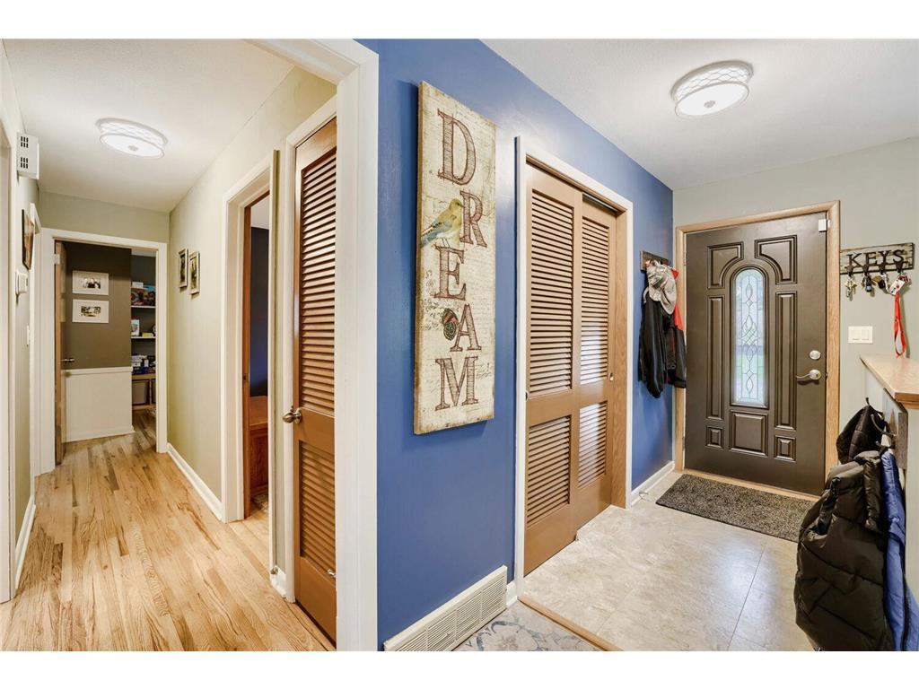 500 Sumter Avenue S Golden Valley MN 55426 7077661 image3