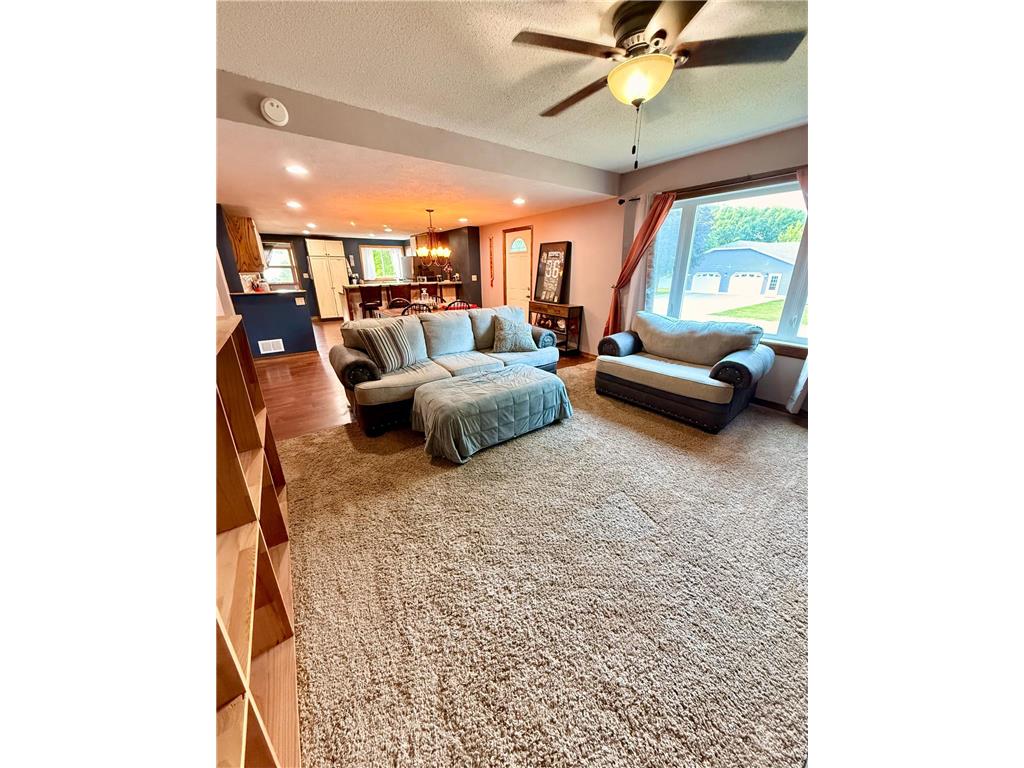 500 Superior Street Milroy MN 56263 7088355 image11