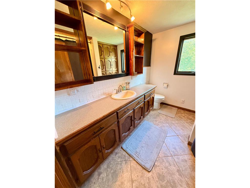 500 Superior Street Milroy MN 56263 7088355 image12
