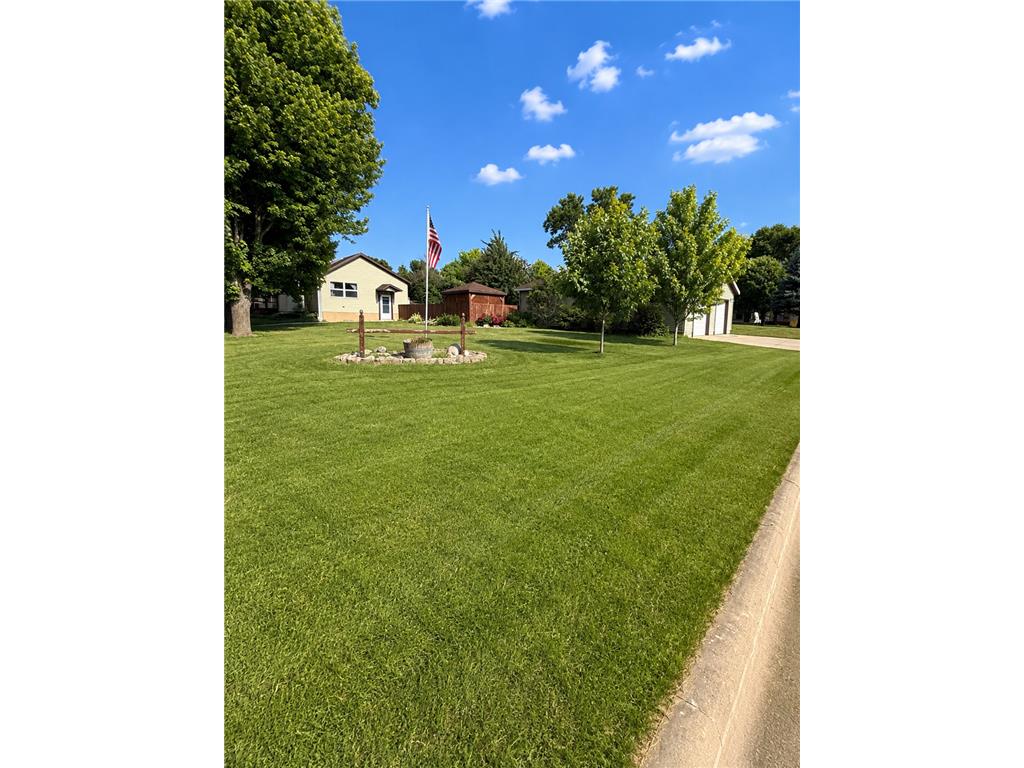 500 Superior Street Milroy MN 56263 7088355 image3