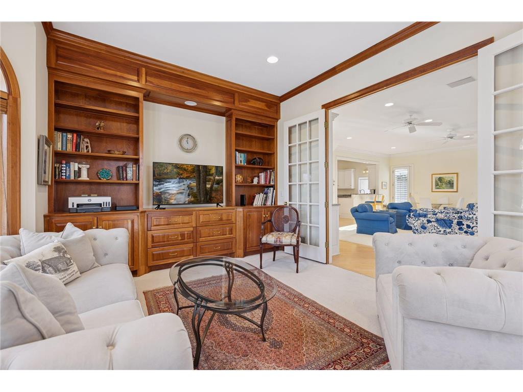 5000 Malibu Drive Edina MN 55436 7068441 image23