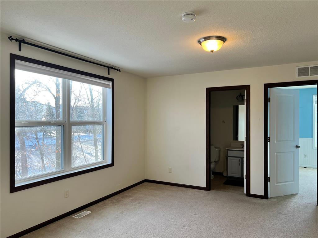 5000 Merrimac Lane N Plymouth MN 55446 7002712 image32