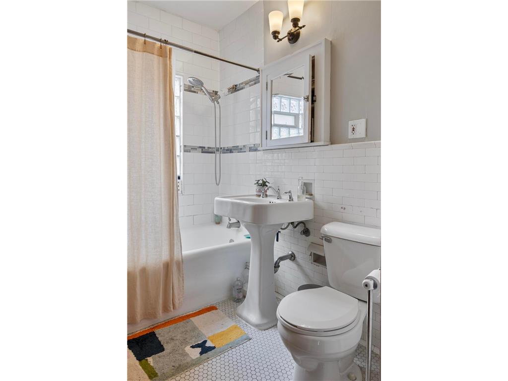 5000 Newton Avenue S Minneapolis MN 55419 6737483 image12