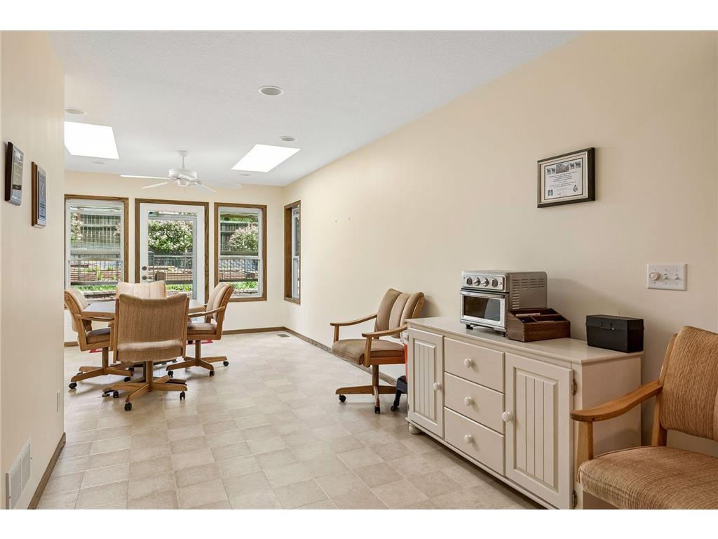 5000 Normandale Hglds Drive Bloomington MN 55437 7079553 image14
