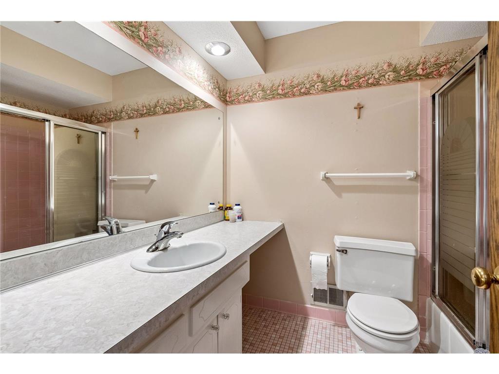 5000 Normandale Hglds Drive Bloomington MN 55437 7079553 image19