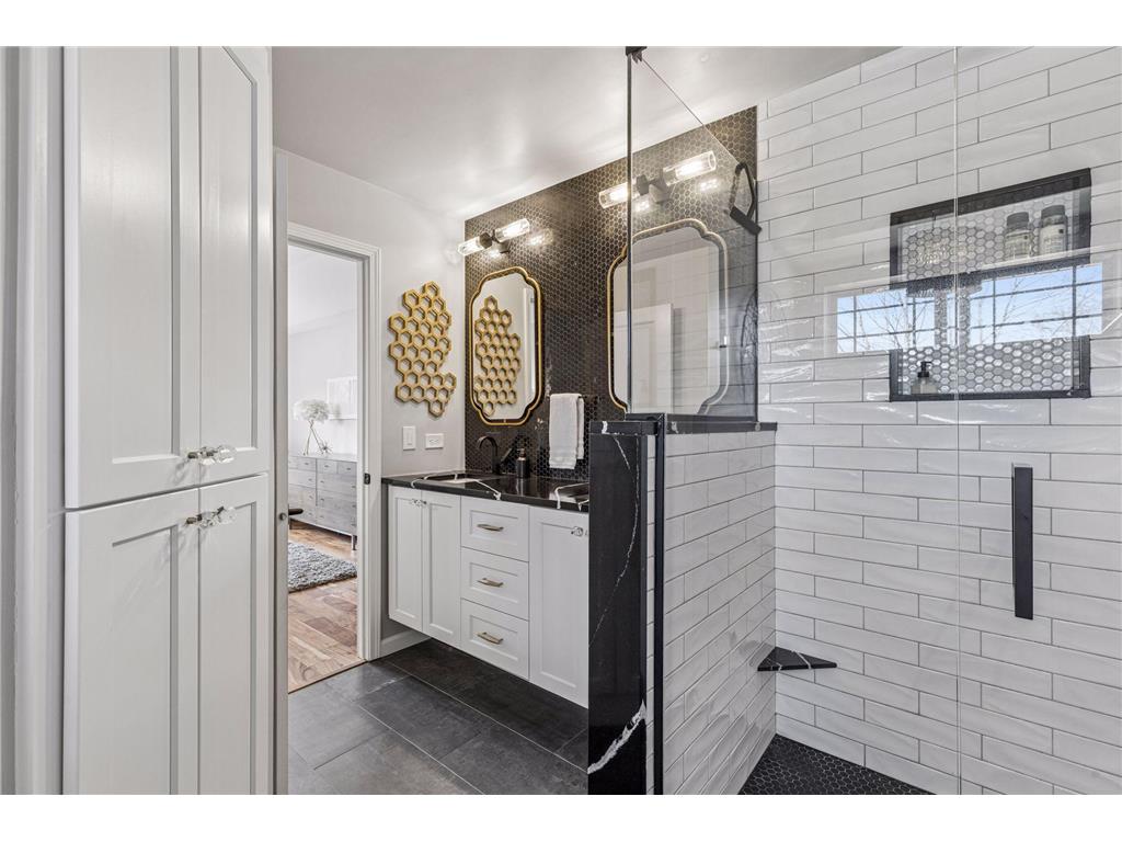 5000 Oxford Avenue Edina MN 55436 7024770 image16