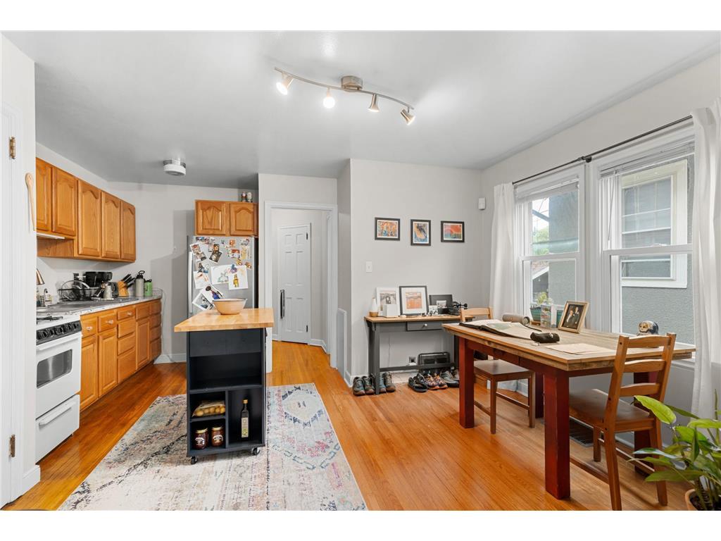 5001 Thomas Avenue S Minneapolis MN 55410 7052362 image4
