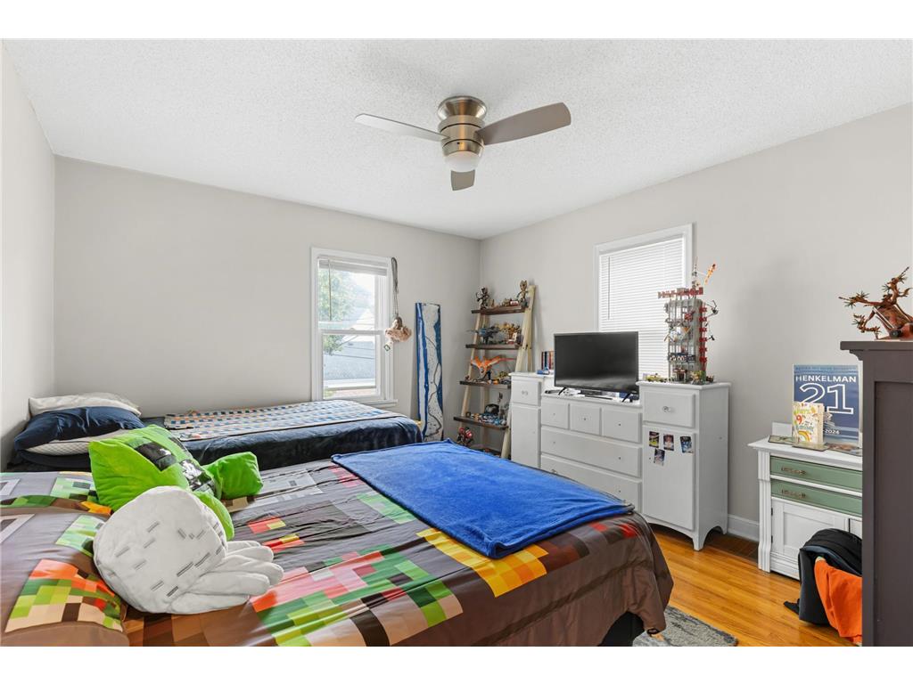 5001 Thomas Avenue S Minneapolis MN 55410 7052362 image7