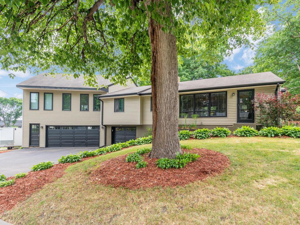 5001 Woodridge Road, Mound, MN, 55364 MLS 6376173 Edina Realty