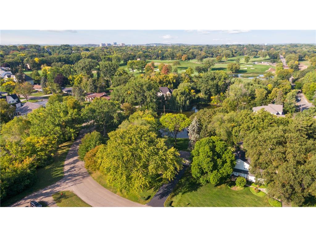 5002 Mirror Lakes Drive, Edina, MN, 55436 MLS 6502548 Edina Realty