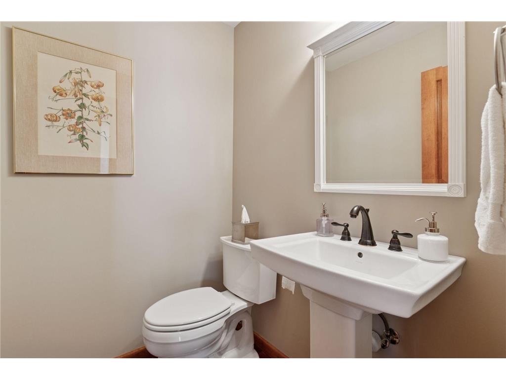 5002 Sheridan Avenue S Minneapolis MN 55410 6751675 image17