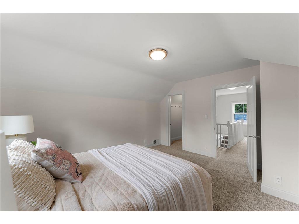 5003 Fairview Avenue N Crystal MN 55429 7061580 image24