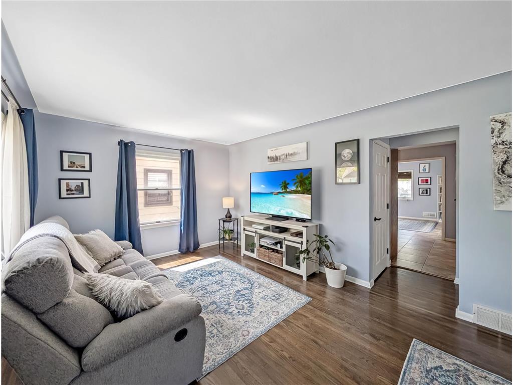 5004 5th Street NE Columbia Heights MN 55421 7073745 image2