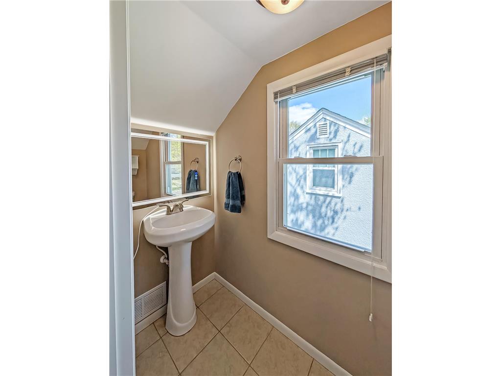 5004 5th Street NE Columbia Heights MN 55421 7073745 image28