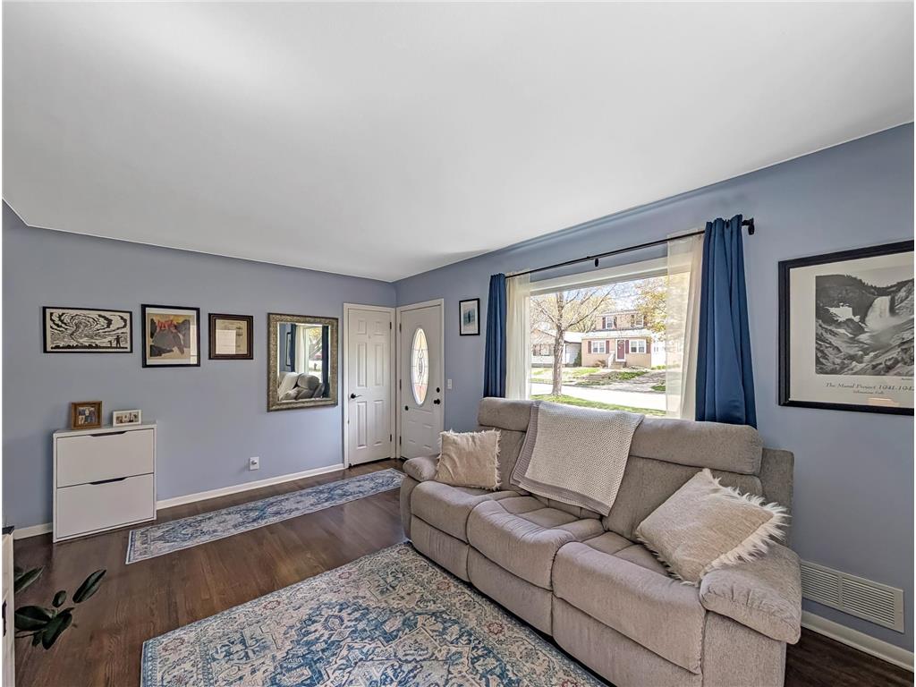 5004 5th Street NE Columbia Heights MN 55421 7073745 image7