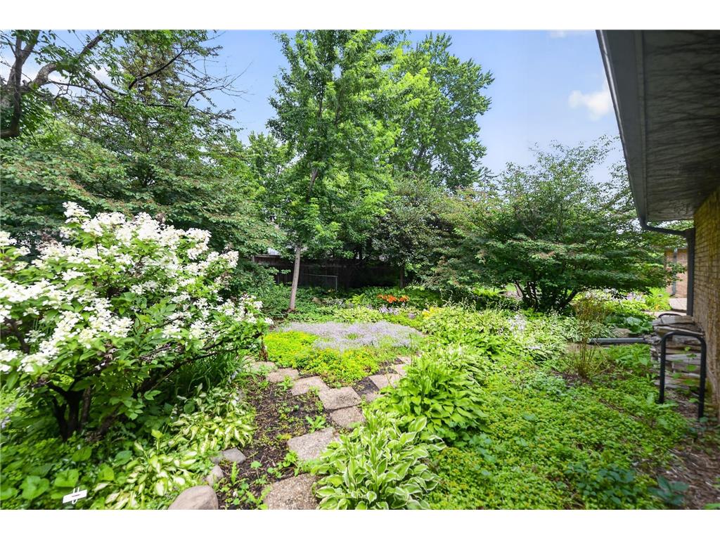 5004 Yvonne Terrace Edina MN 55436 7101526 image44