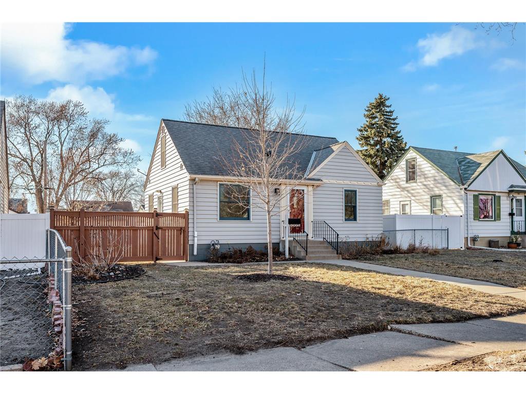 5005 Camden Avenue N Minneapolis MN 55430 6463314 image1