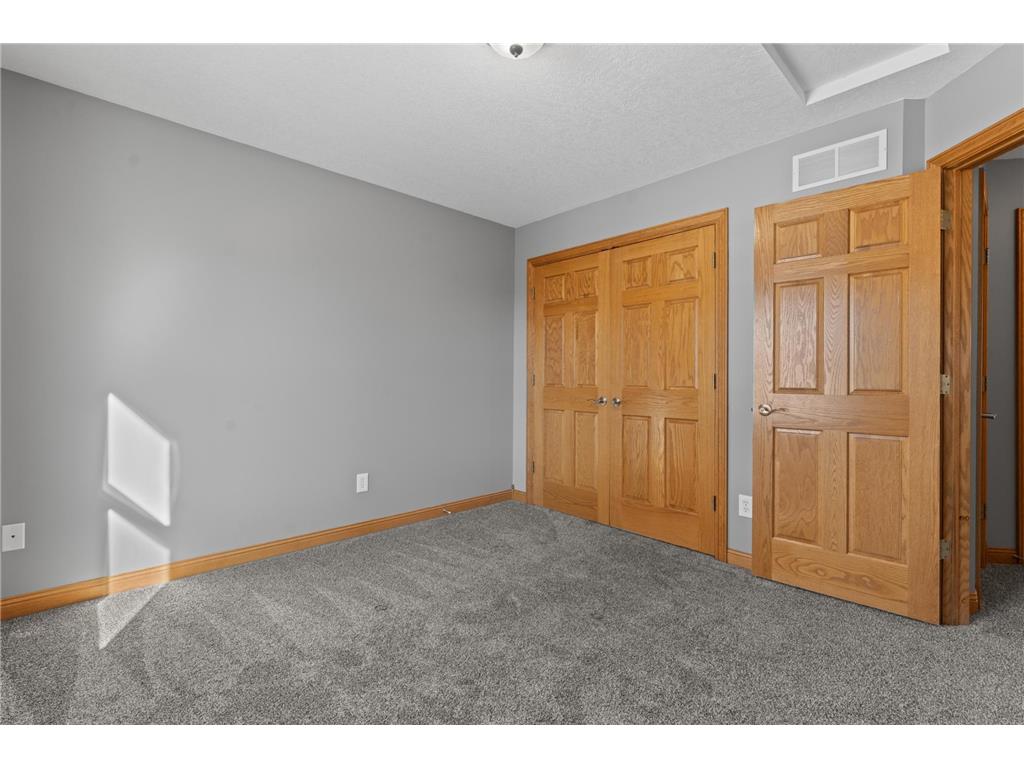 5005 Scenic Oak Drive SW Rochester MN 55902 6800448 image17