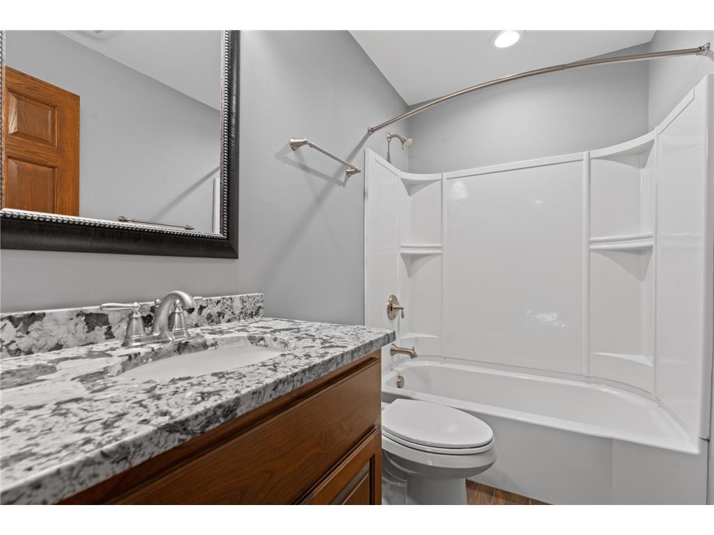 5005 Scenic Oak Drive SW Rochester MN 55902 6800448 image26
