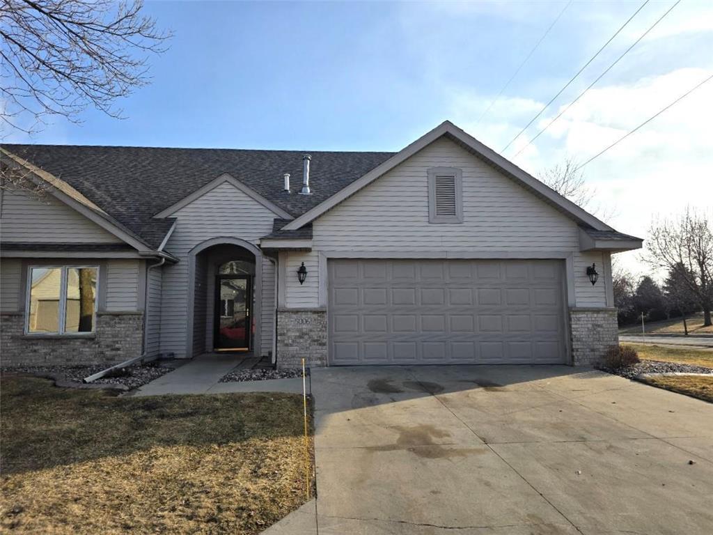 5006 Greens Drive NW Rochester MN 55901 7031238 image1