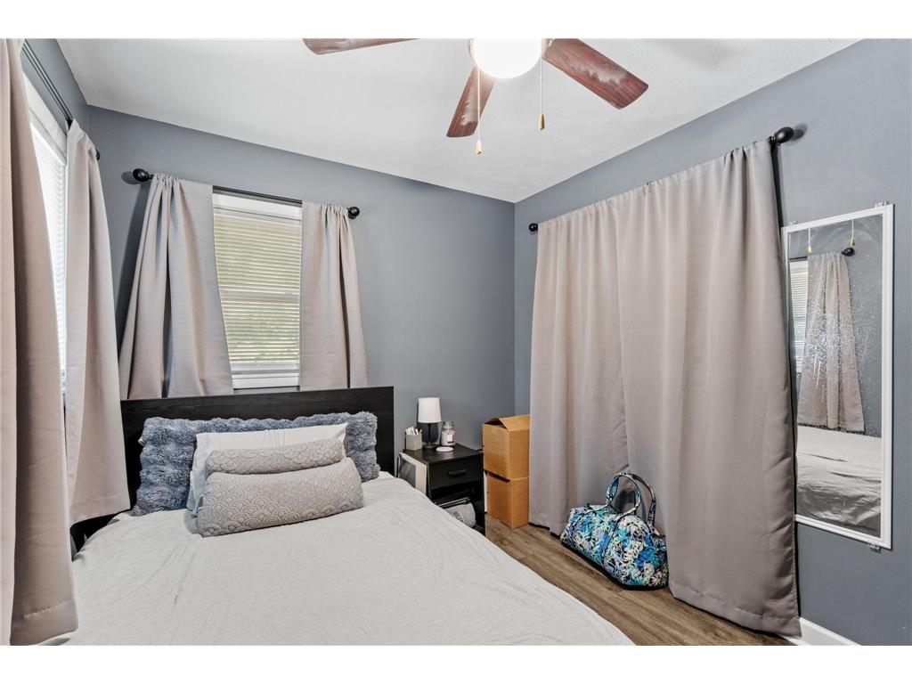 5006 Zenith Avenue N Brooklyn Center MN 55429 7020278 image16
