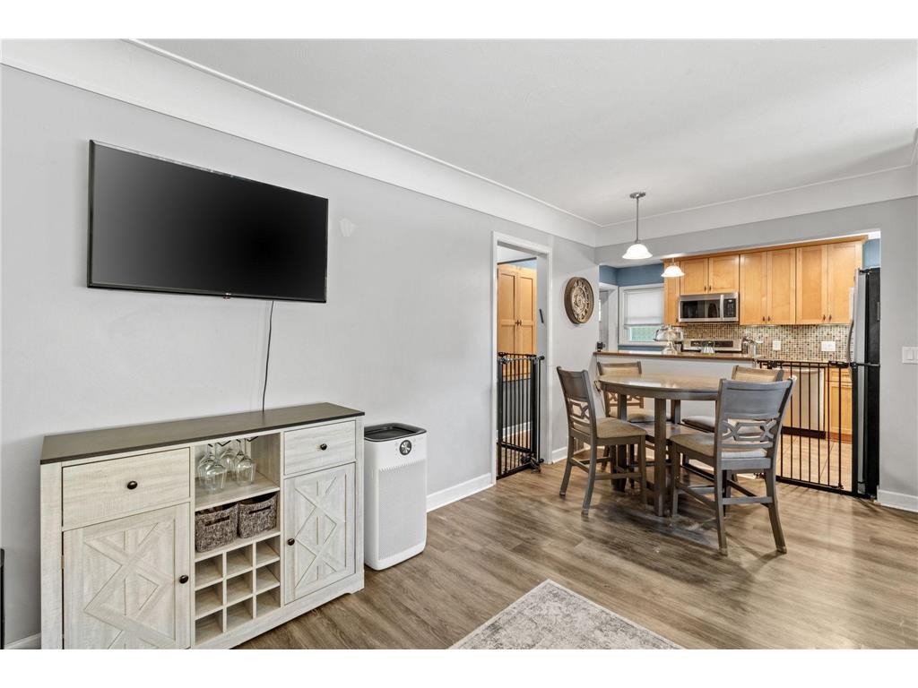 5006 Zenith Avenue N Brooklyn Center MN 55429 7020278 image8