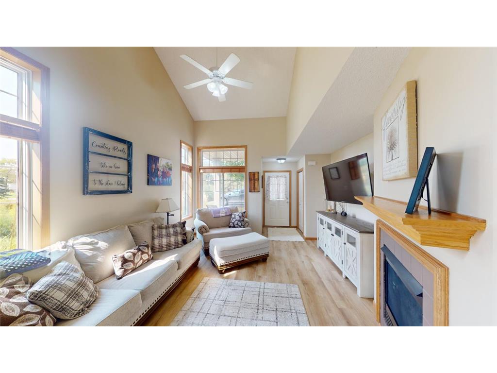 5007 207th Street N Forest Lake MN 55025 6600643 image1