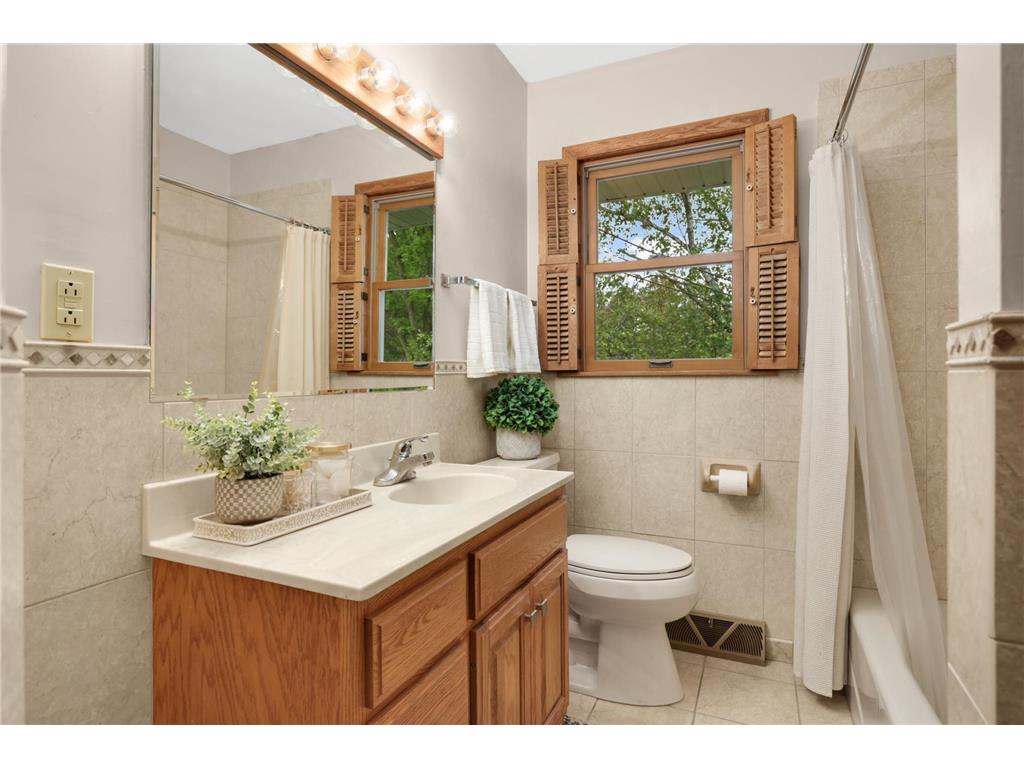 5009 Holiday Road Minnetonka MN 55345 7055703 image22