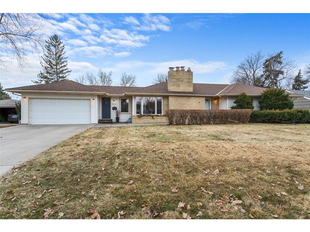 5009 W 56th Street Edina MN 55436 7037003 image1