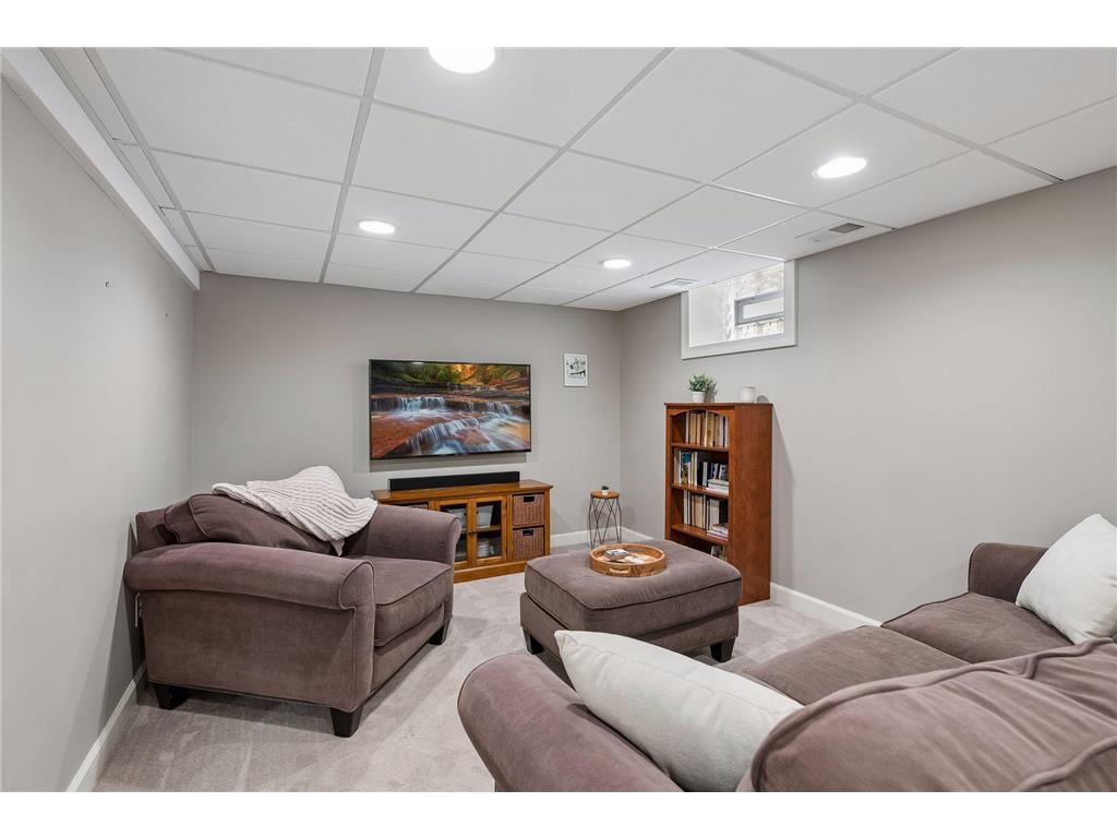 5009 Washburn Avenue S Minneapolis MN 55410 7043823 image29