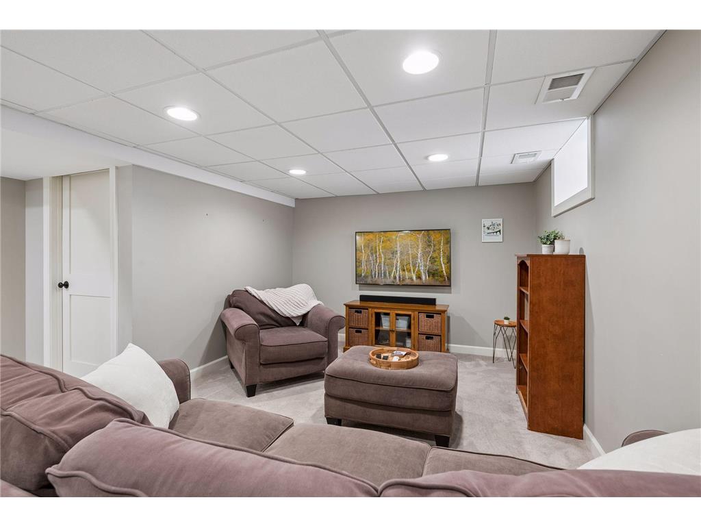 5009 Washburn Avenue S Minneapolis MN 55410 7043823 image30