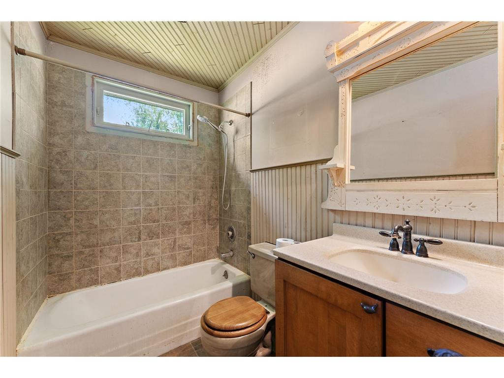 501 2nd Street N Delano MN 55328 7060655 image18