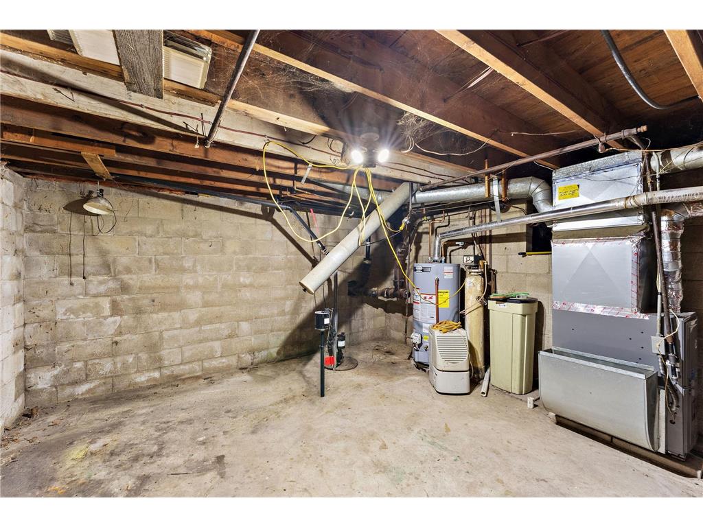 501 2nd Street N Delano MN 55328 7060655 image28