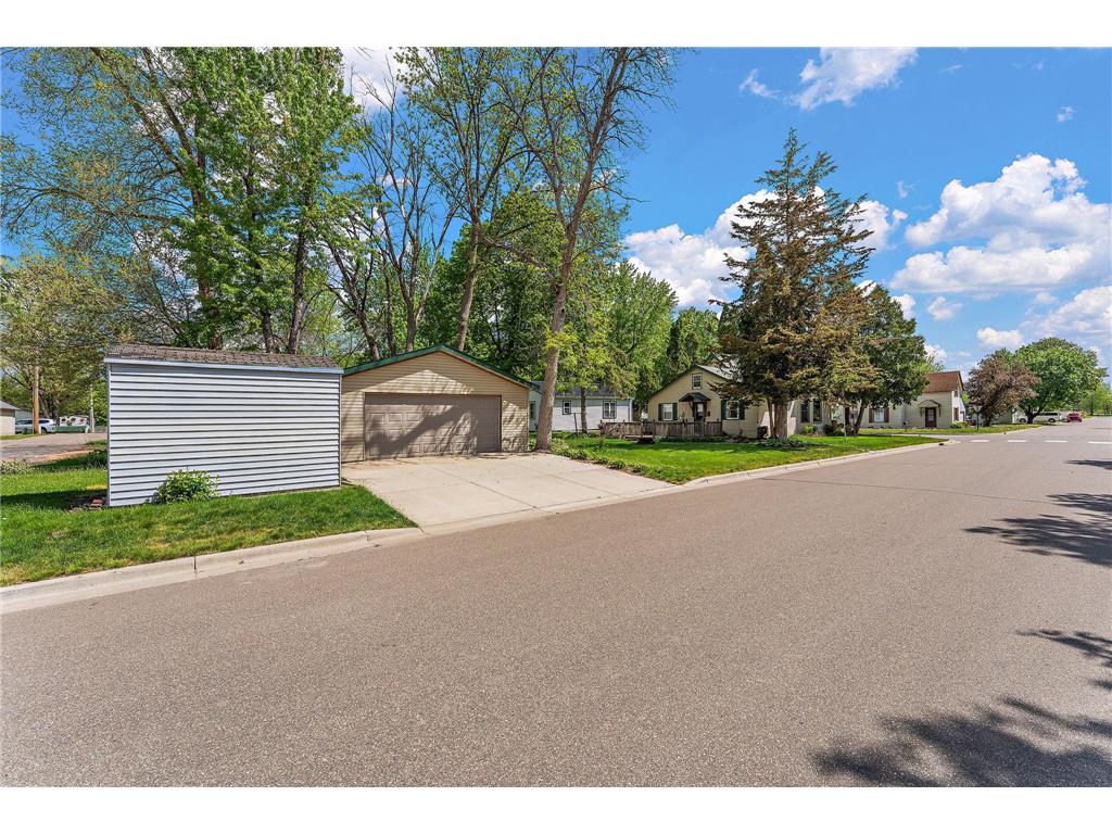 501 2nd Street N Delano MN 55328 7060655 image33