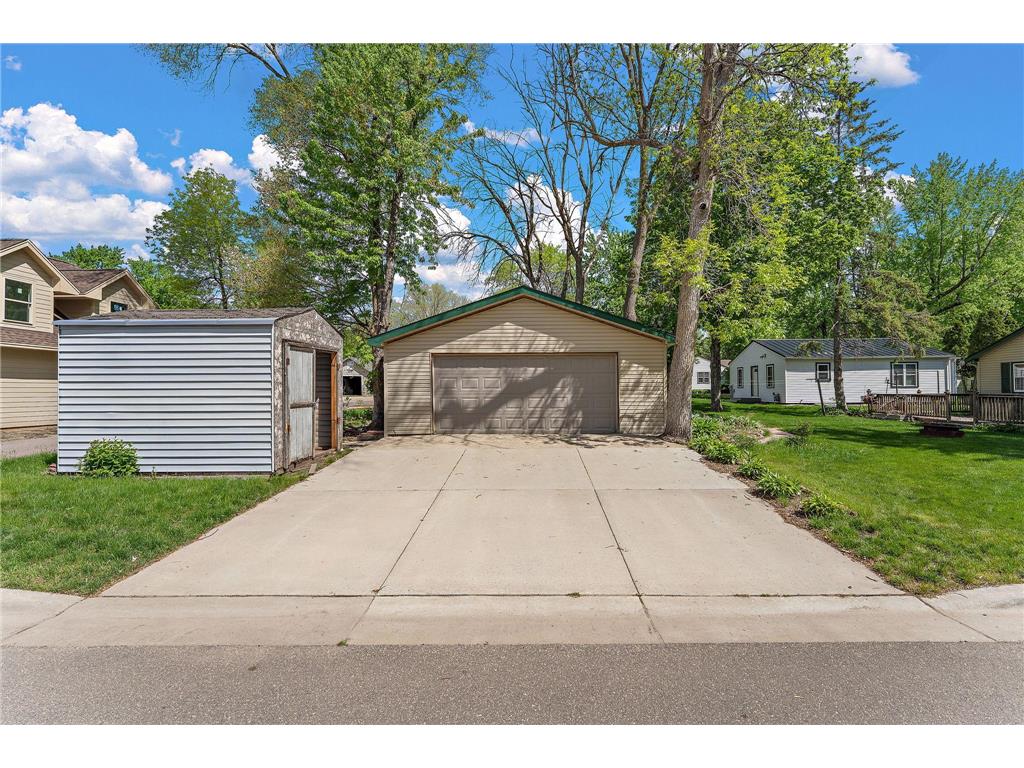 501 2nd Street N Delano MN 55328 7060655 image4