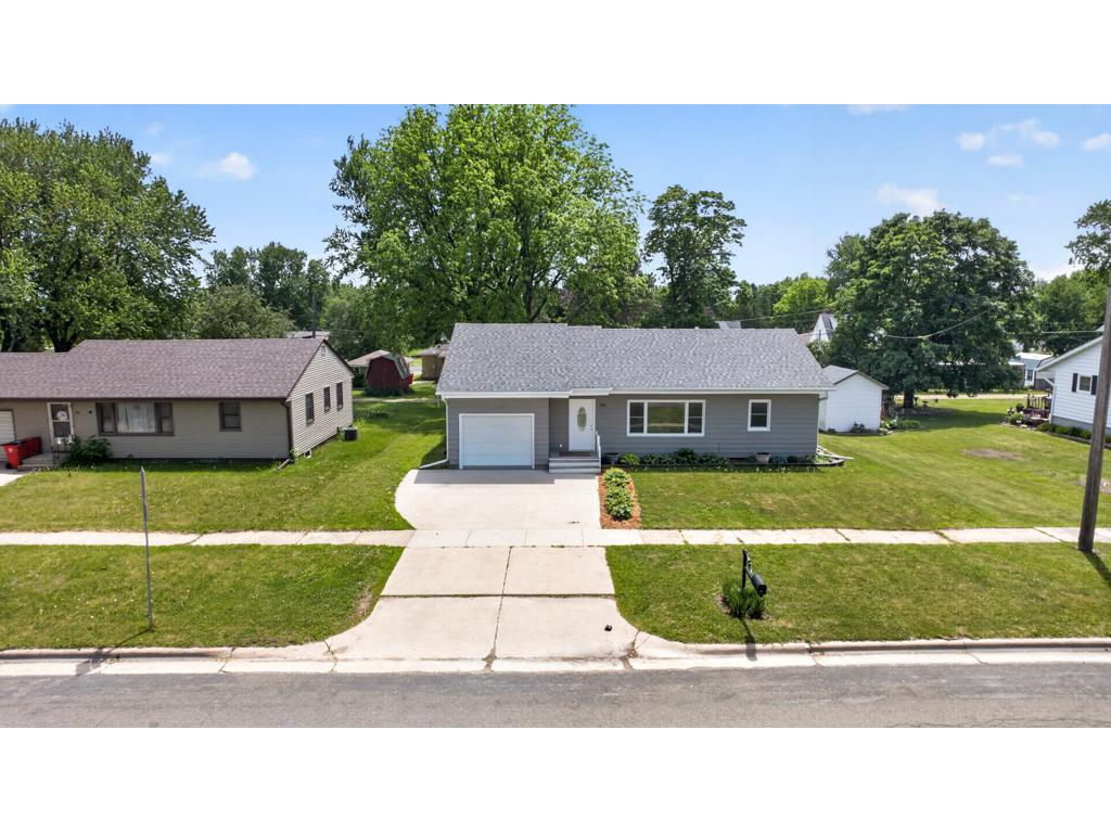 501 2nd Street NE Hayfield MN 55940 7083990 image1