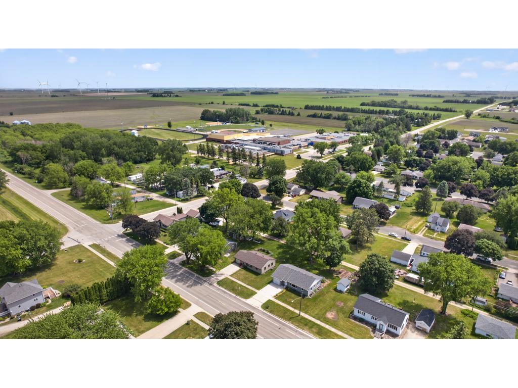 501 2nd Street NE Hayfield MN 55940 7083990 image11