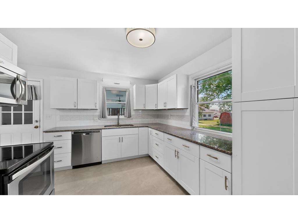 501 2nd Street NE Hayfield MN 55940 7083990 image3