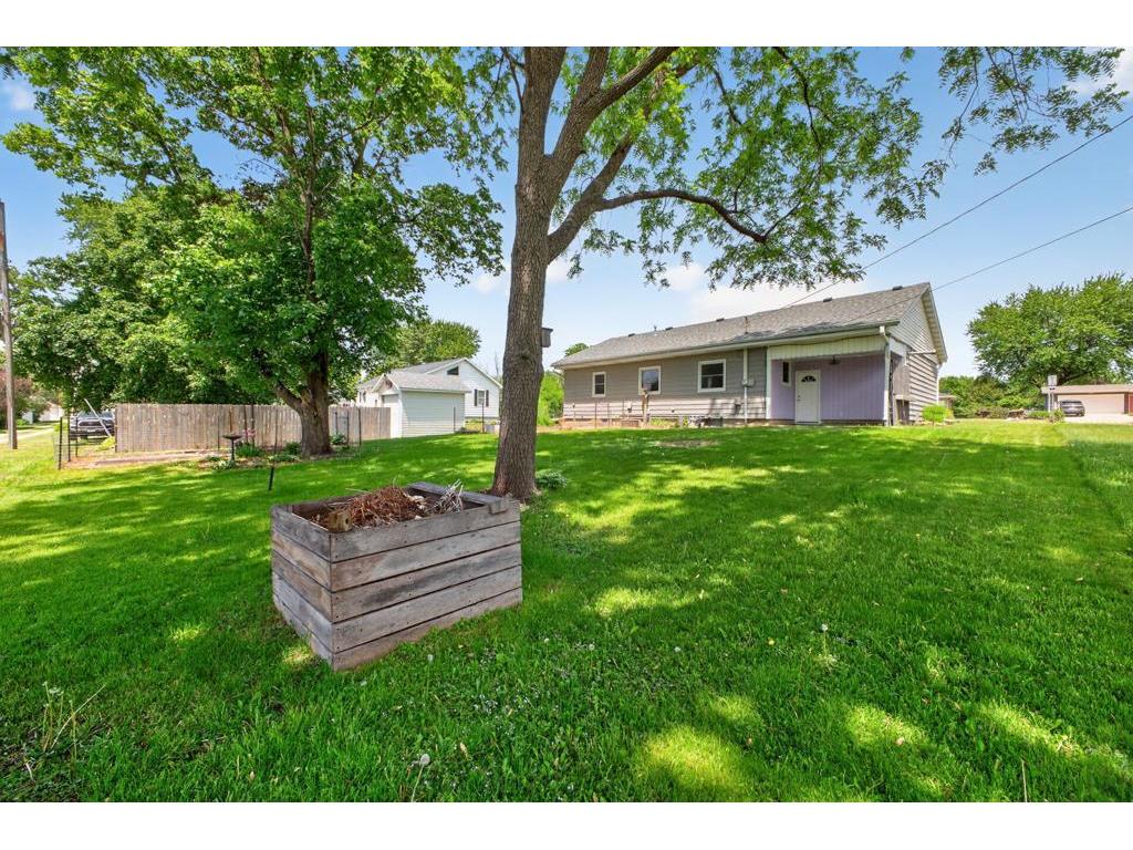 501 2nd Street NE Hayfield MN 55940 7083990 image48