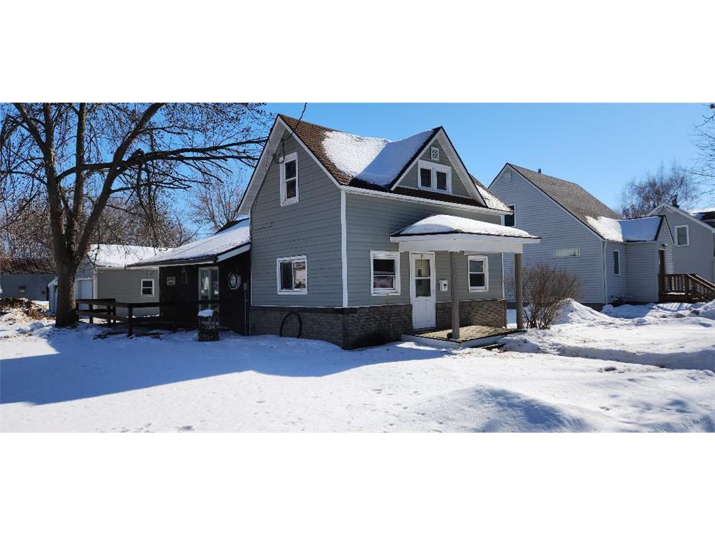 501 4th Avenue SE, Wells, MN 56097 MLS 6332921 Edina Realty