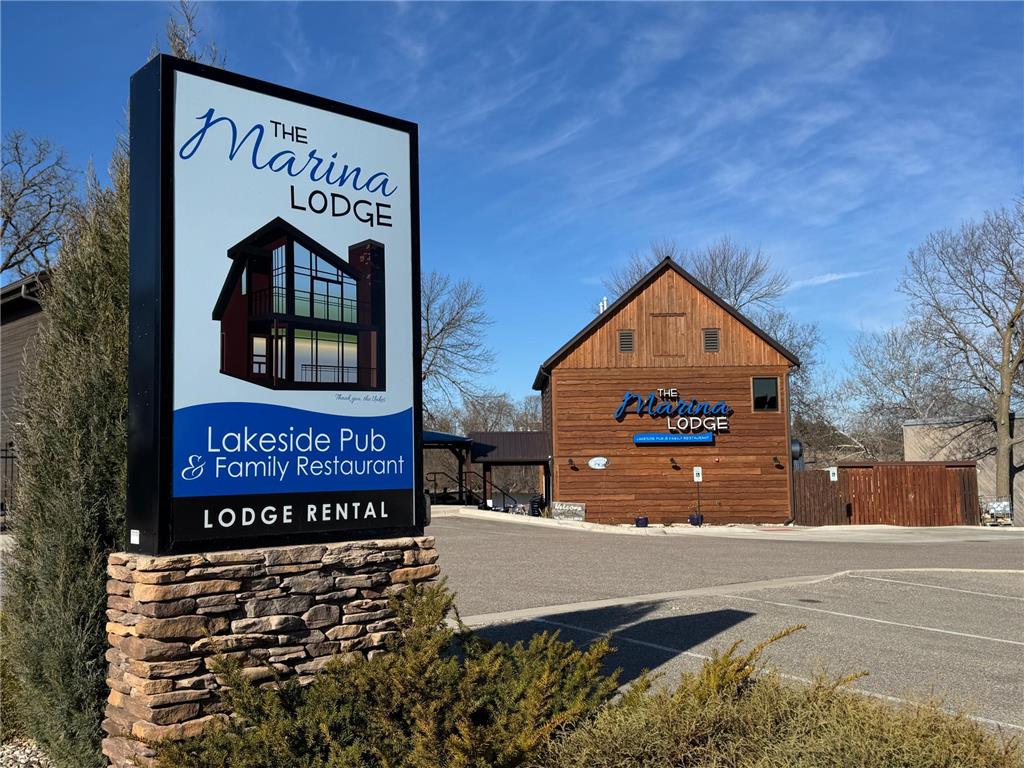 501 & 504 Lake Avenue Fairmont MN 56031 - Sisseton 7045816 image1
