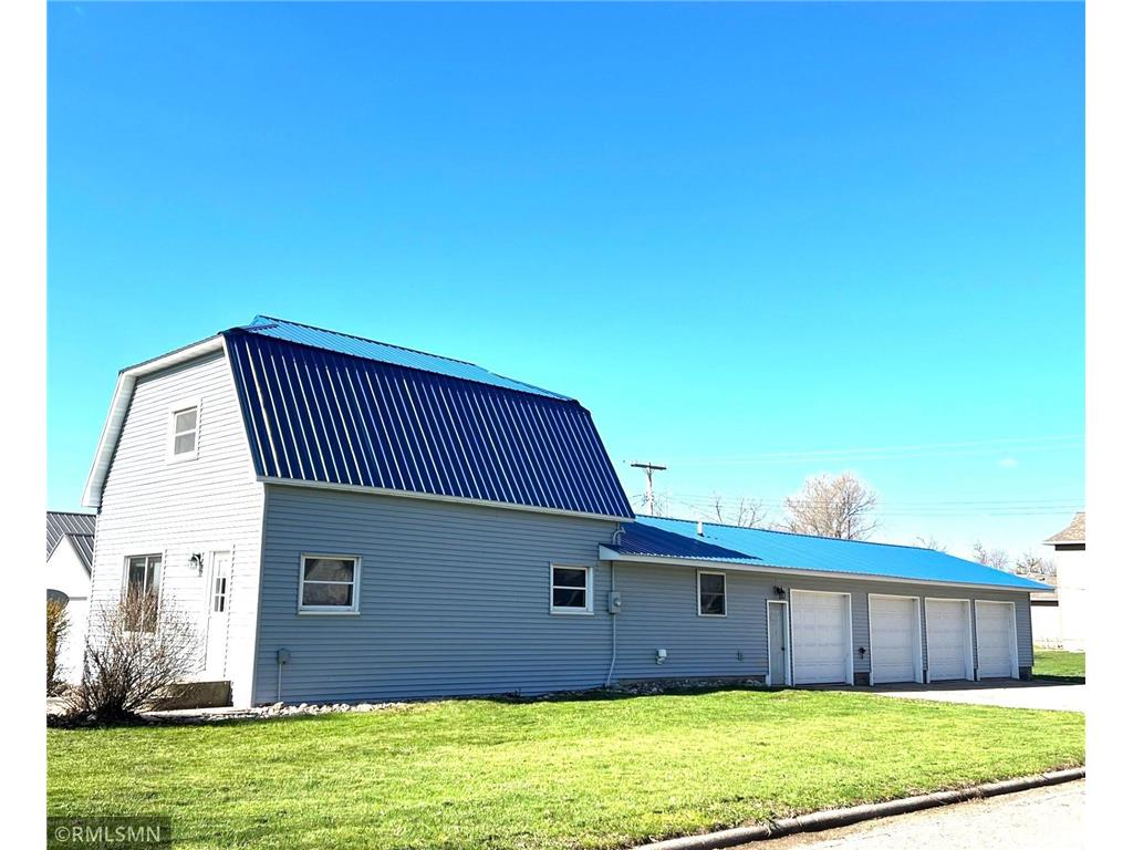 501 5th Avenue Wilmont MN 56185 6524085 image1