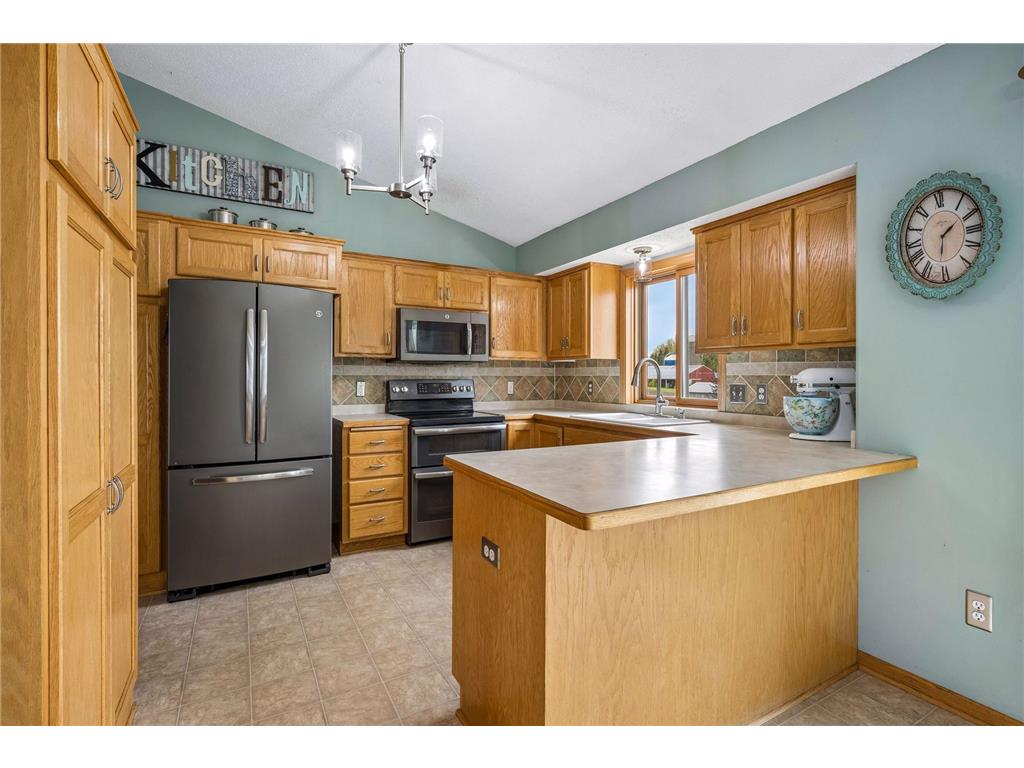 501 Cedar Avenue N Maple Lake MN 55358 7069441 image17