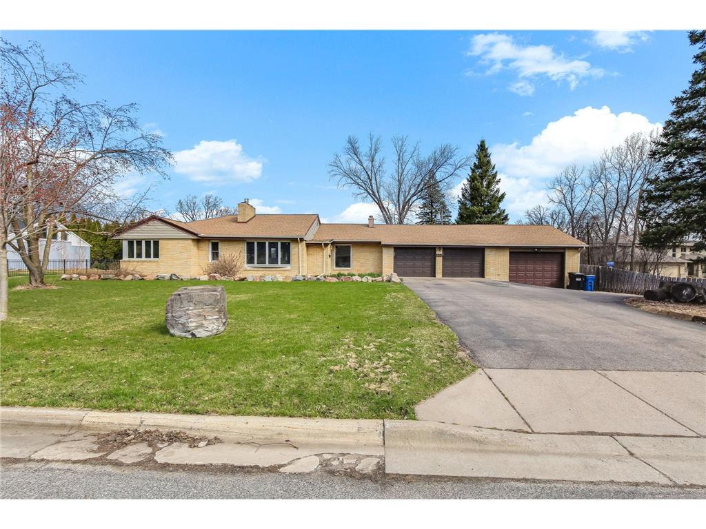 501 Drillane Road Hopkins MN 55305 7074308 image1