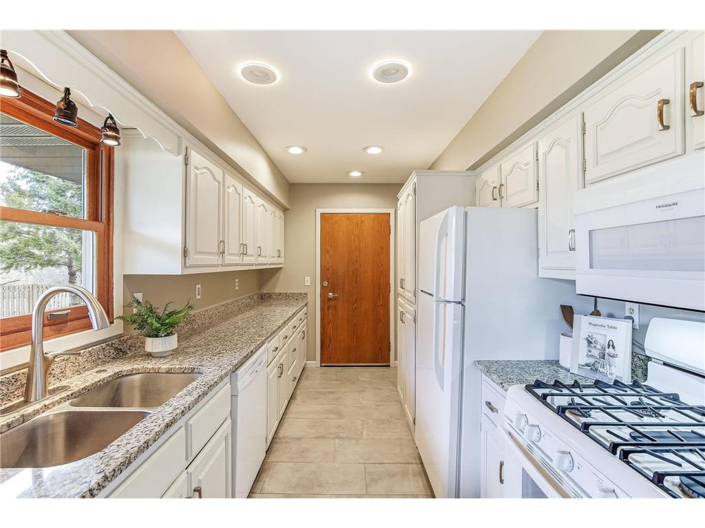 501 Drillane Road Hopkins MN 55305 7074308 image10