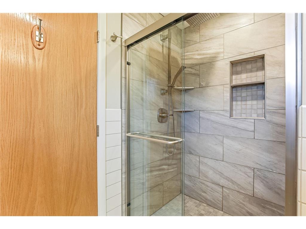 501 Drillane Road Hopkins MN 55305 7074308 image15