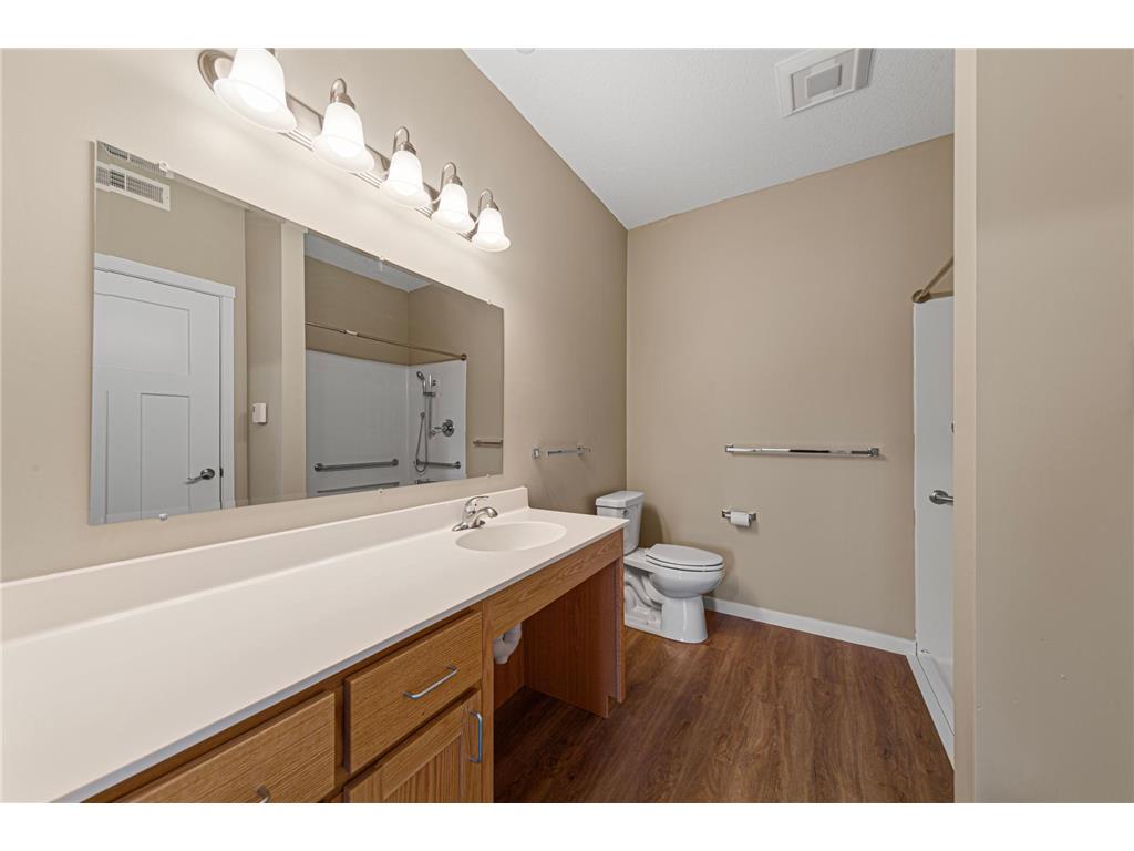 501 Ford Street E Northfield MN 55057 7034008 image24