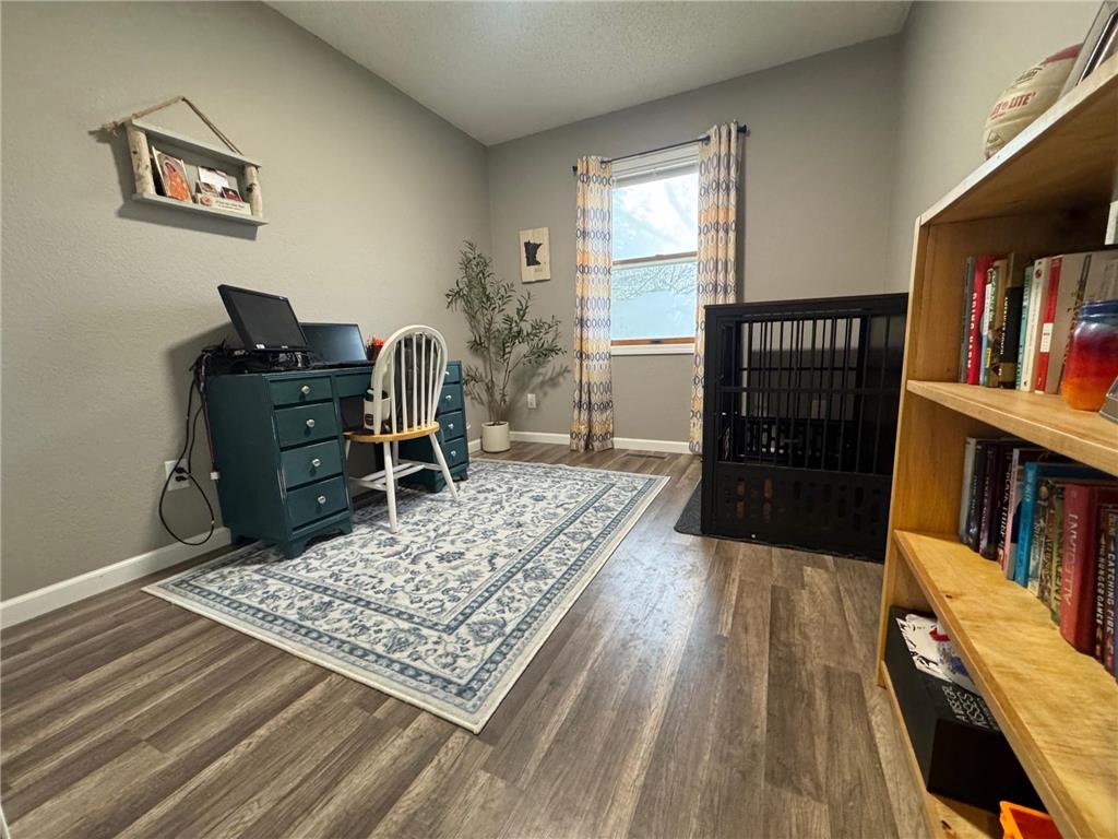 501 Hawthorne Drive Marshall MN 56258 7050110 image11